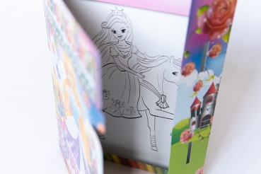 "Розмальовка картинки- картонки "Школа маленьких принцес." - Malbuch mit Kartonbildern "Schule der kleinen Prinzessinnen" Sprache: Ukrainisch