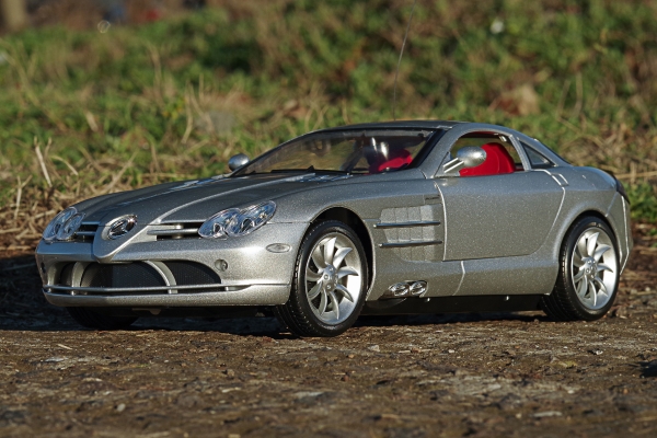 Ferngesteuertes Auto Spielzeug RC Mercedes Benz SLR Kinder Geschenk Lizenz
